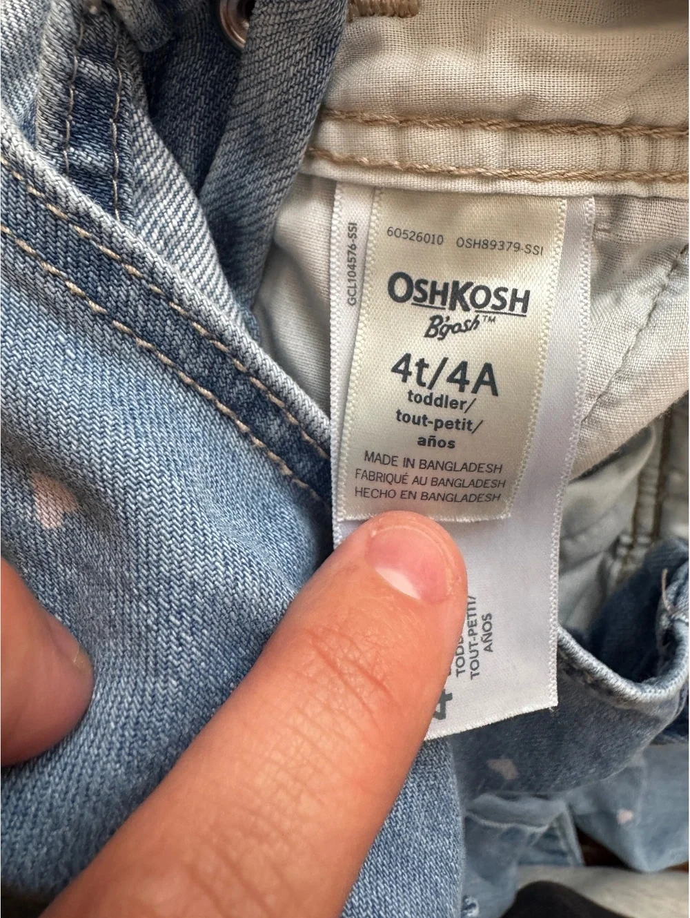 OshKosh B’gosh Girls 4T Denim Overalls Heart Print Light Wash Bib Jeans Cute
